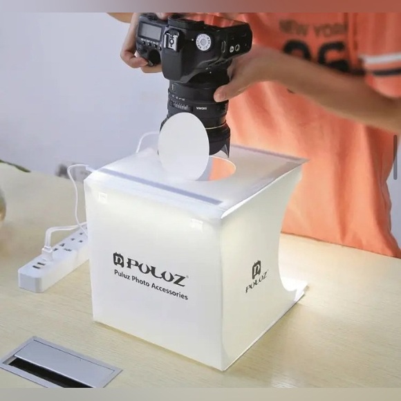 NEW LED Portable Light Studio 9” x 9” Multiple Colors by Puluz - Picture 4 of 6